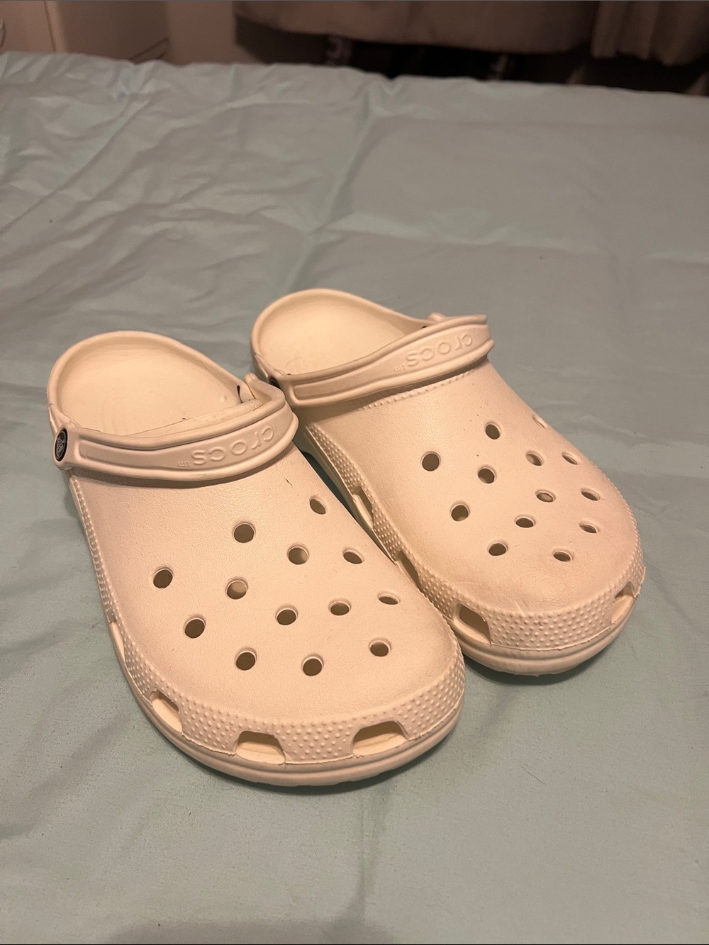 CROCS Men’s Classic Clog in White